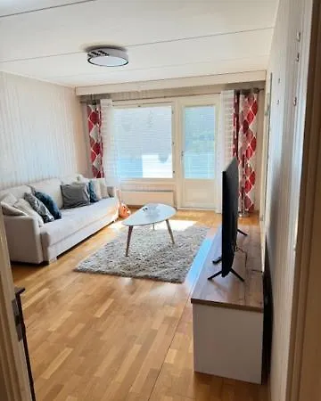 Ilona Apartment, Escape 2