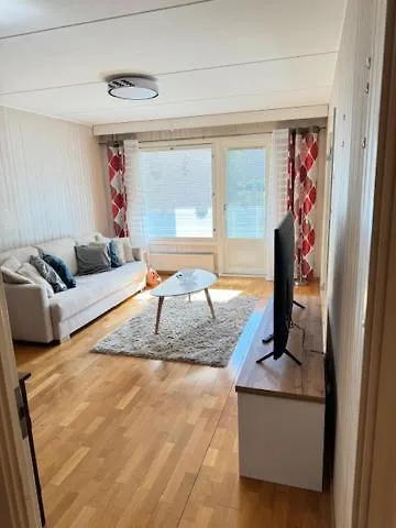 Ilona Apartment, Escape 2